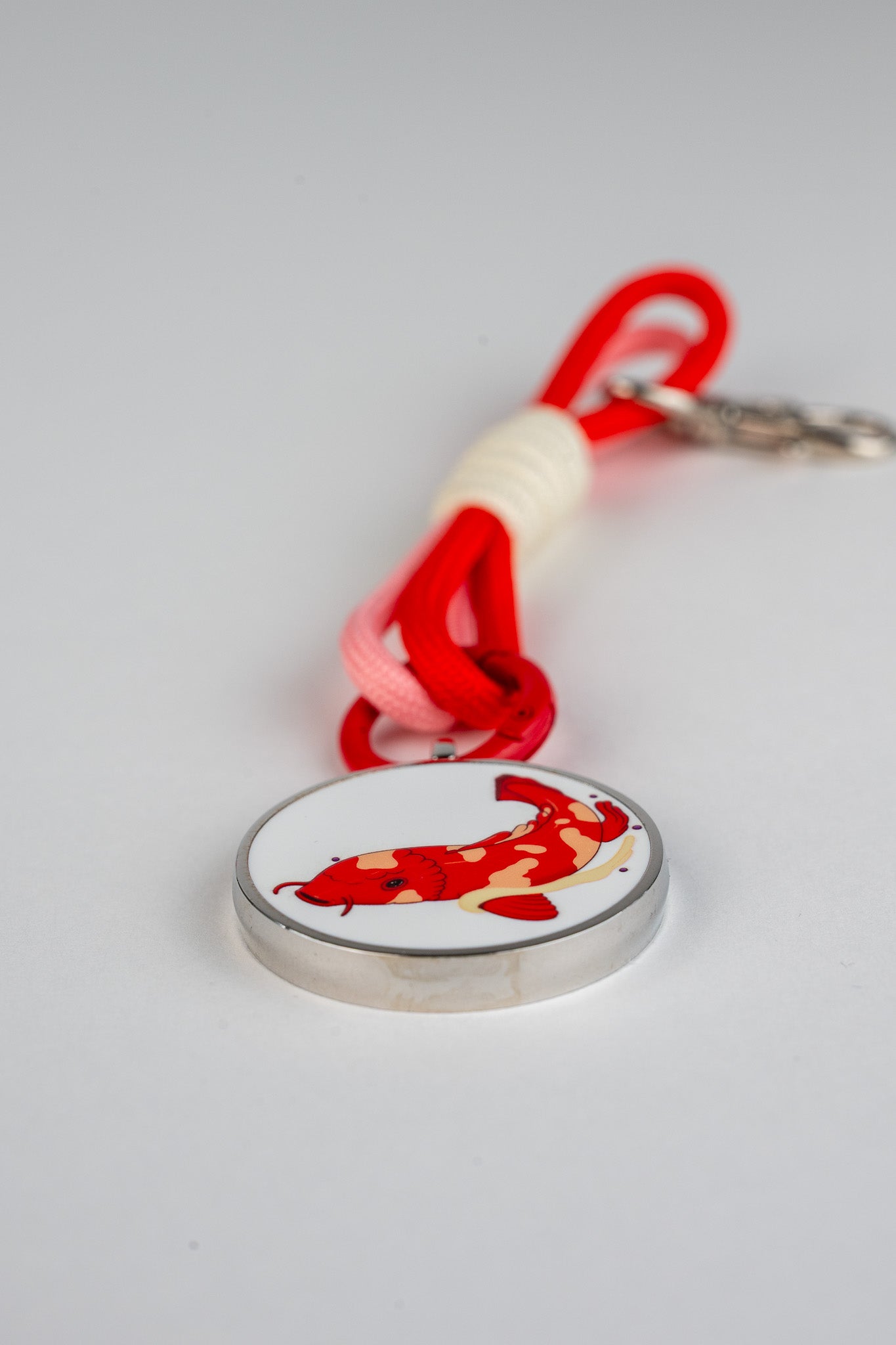 #color_red koi fish