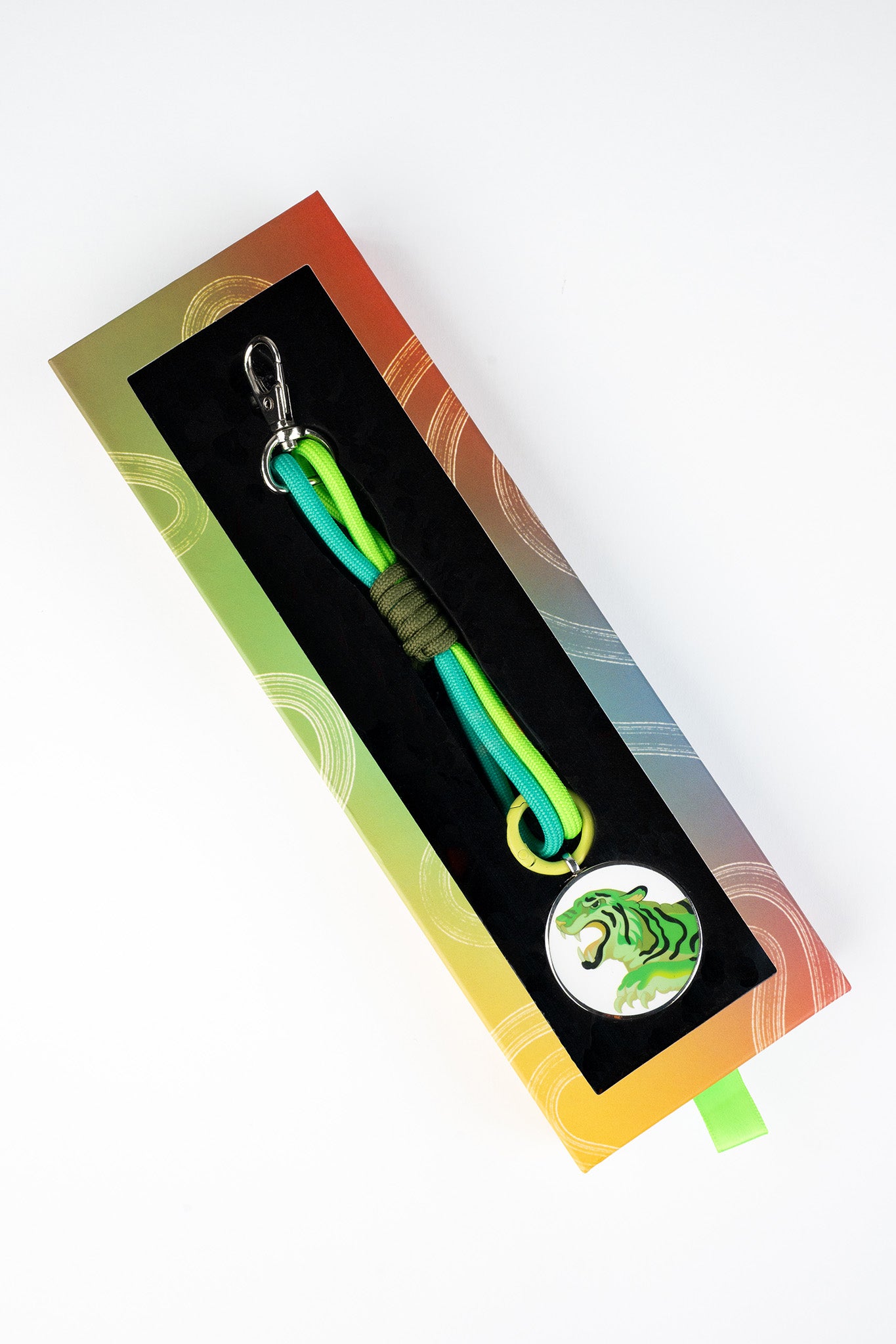 #color_green tiger